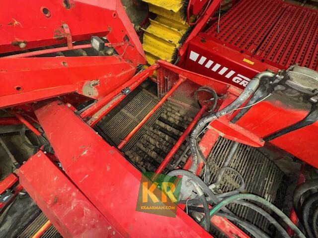 Grimme GV 3000 - Makinë për nxjerrjen e patateve: foto 5 Grimme GV 3000 - Makinë për nxjerrjen e patateve: foto 5