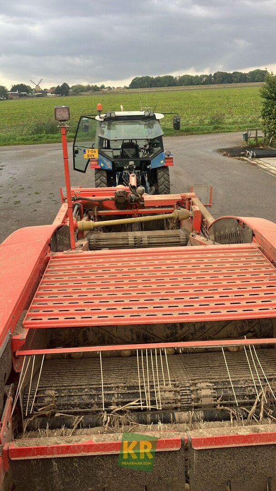 Grimme GZ 1700 - Makinë për nxjerrjen e patateve: foto 3 Grimme GZ 1700 - Makinë për nxjerrjen e patateve: foto 3
