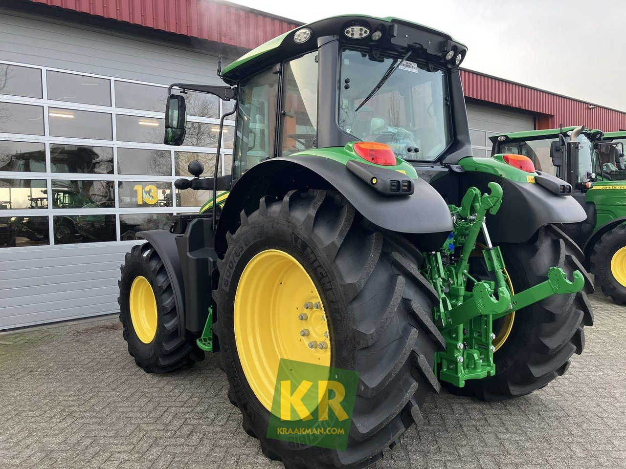 John Deere 6090M - Traktor: foto 5 John Deere 6090M - Traktor: foto 5