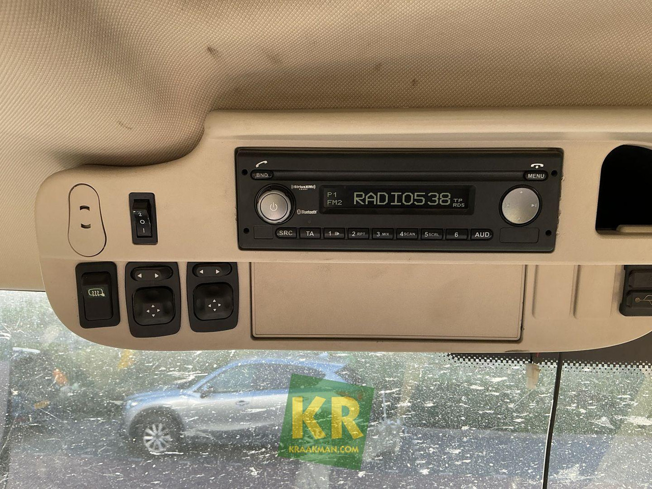 John Deere 6130R - Traktor: foto 3 John Deere 6130R - Traktor: foto 3