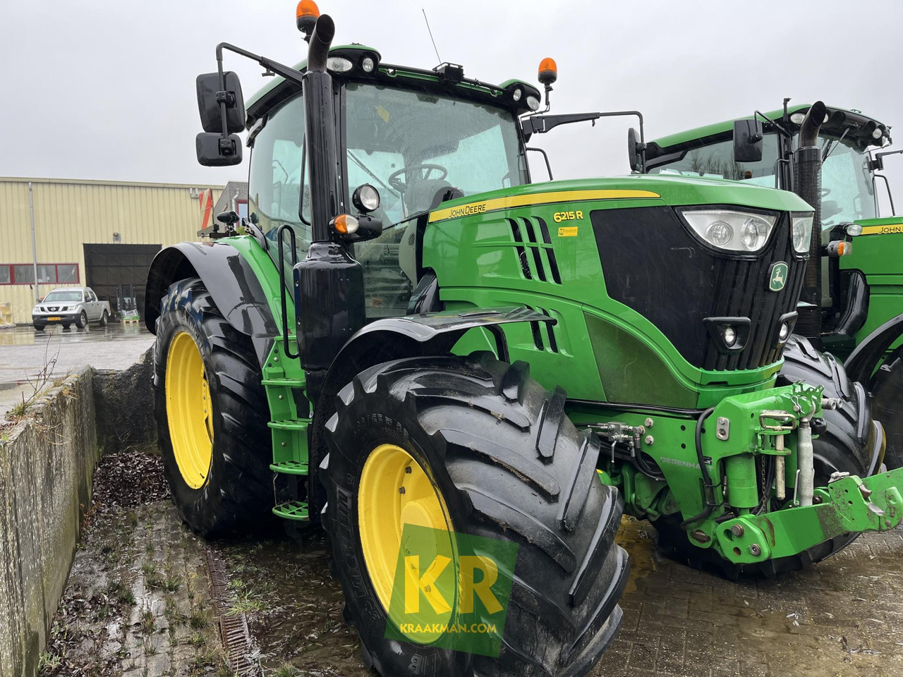 John Deere 6215R - Traktor: foto 2 John Deere 6215R - Traktor: foto 2