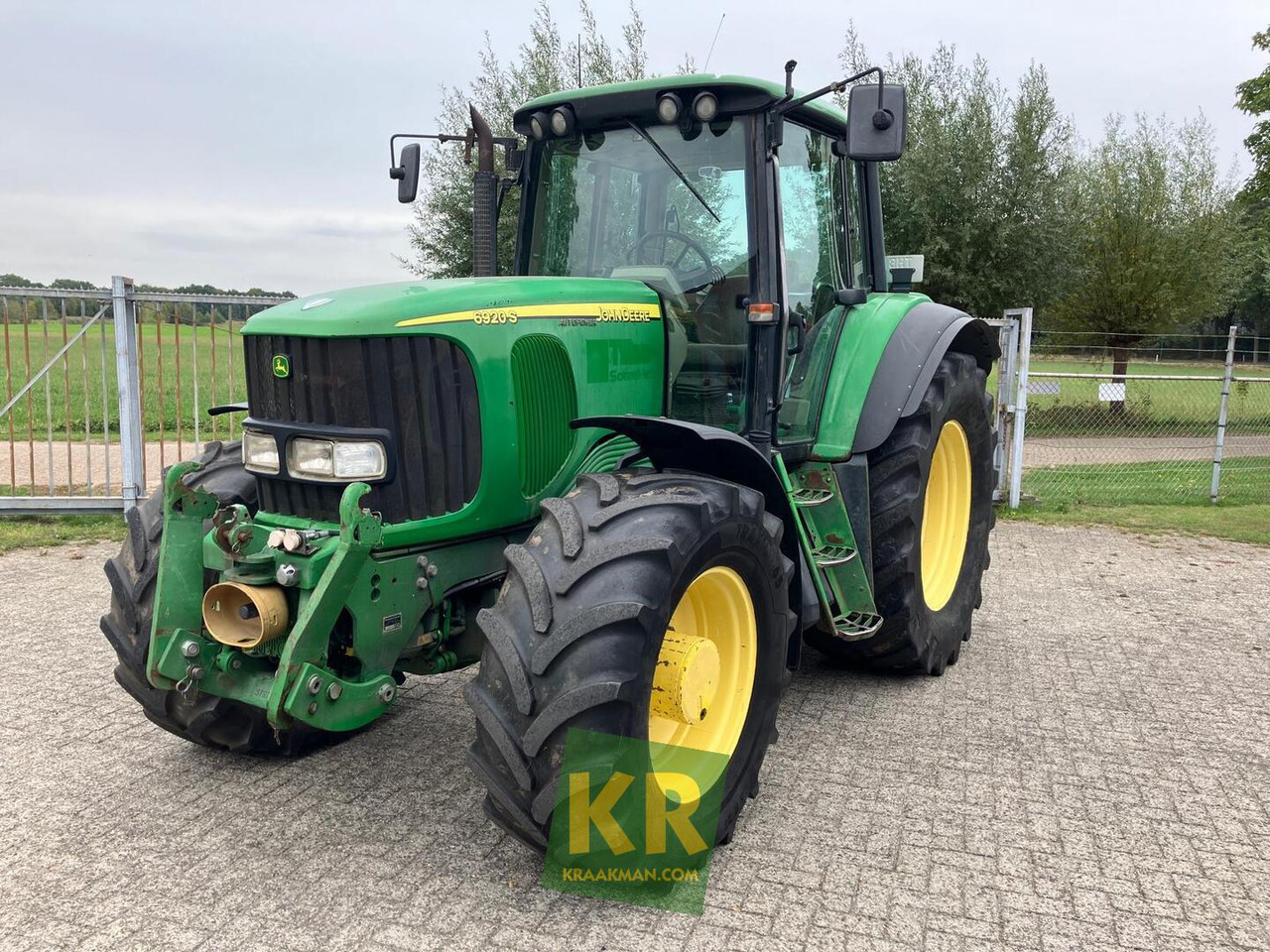 John Deere 6920 - Traktor: foto 1 John Deere 6920 - Traktor: foto 1