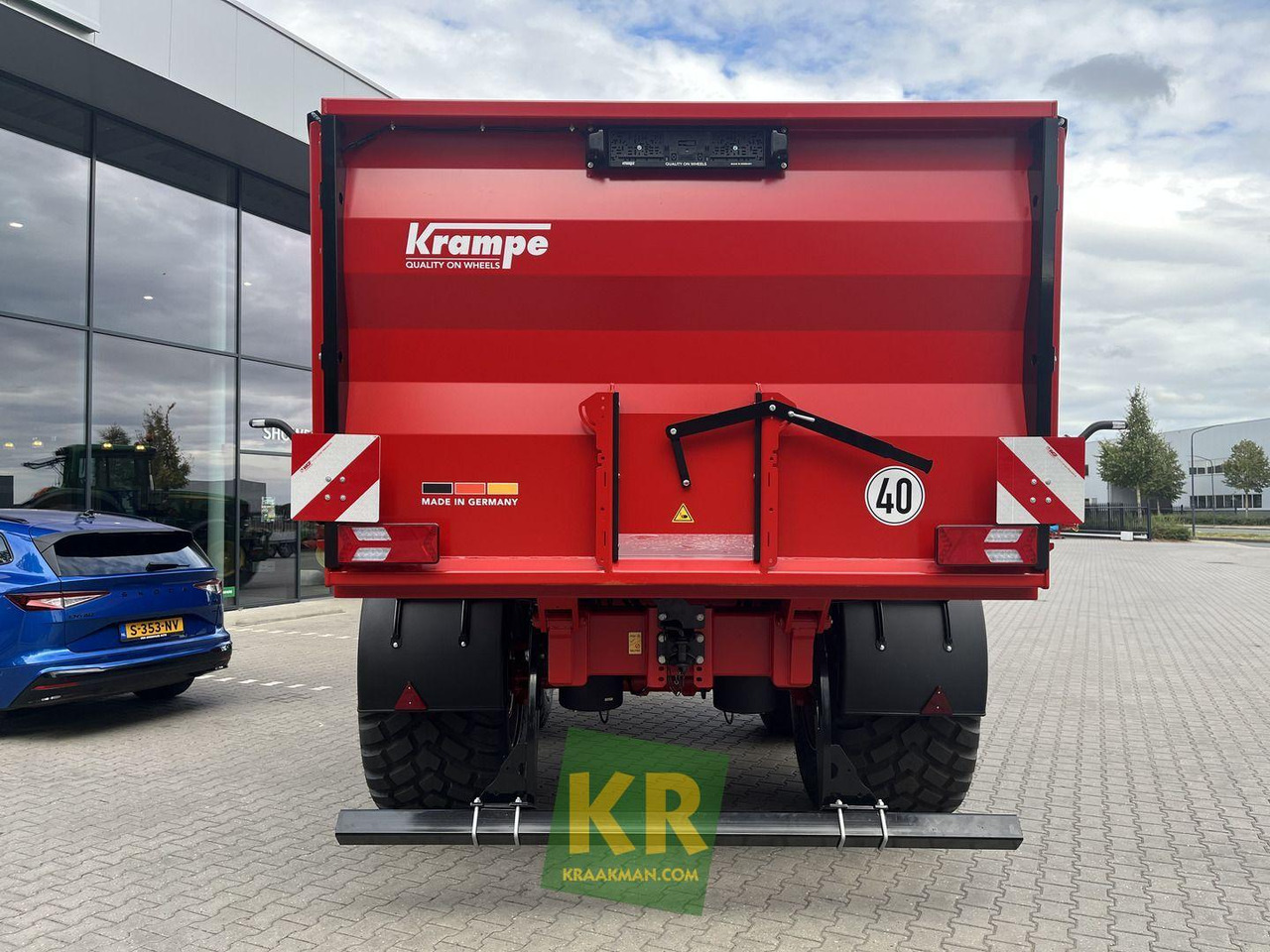 Krampe Big Body 750 - Rimorkio bujqësore vetëshkarkuese/ Shkarkues: foto 4 Krampe Big Body 750 - Rimorkio bujqësore vetëshkarkuese/ Shkarkues: foto 4