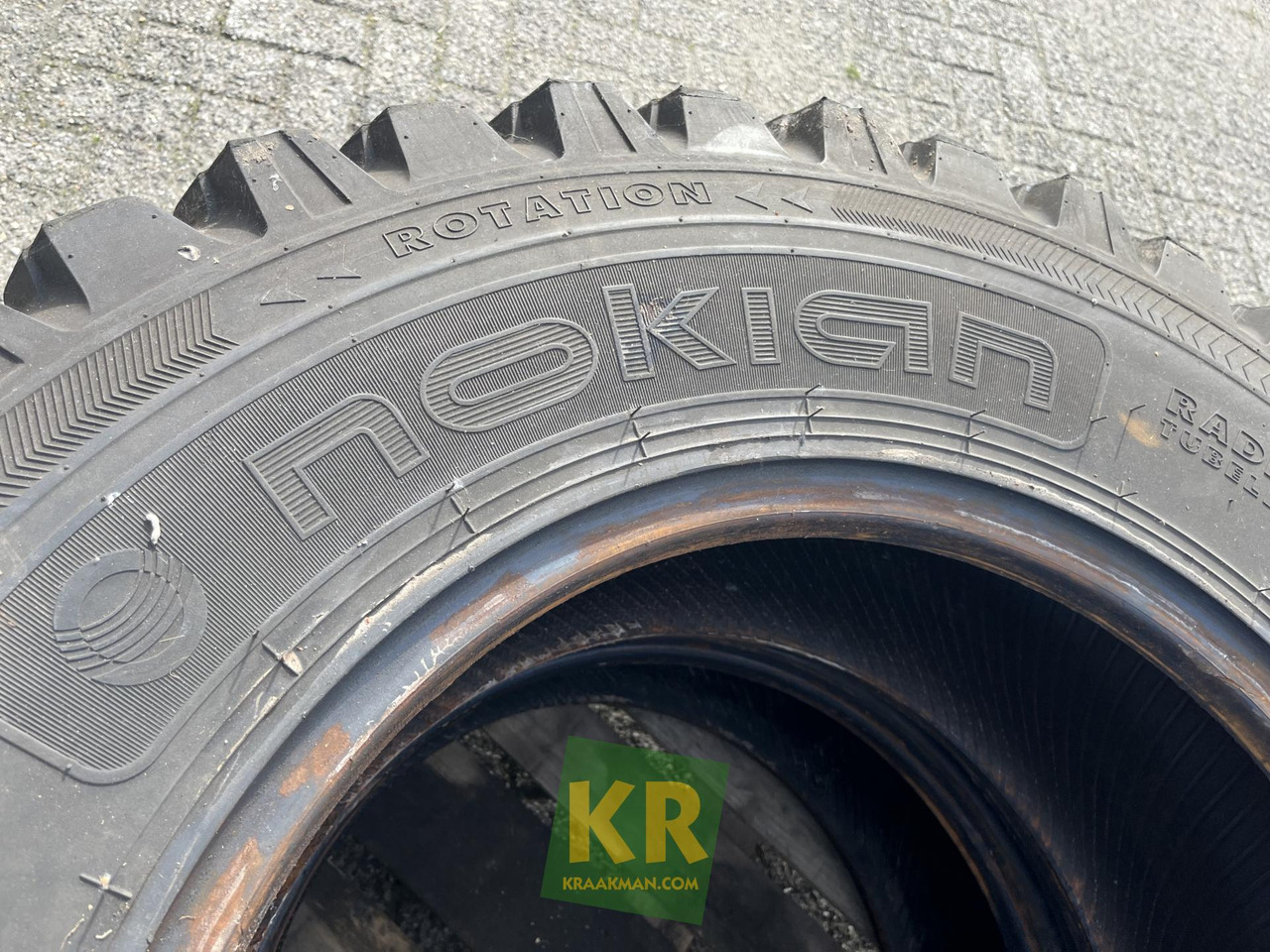 Onbekend merk Nokian 360/80R24 Tri 2 - Gomë për Makineri bujqësore: foto 4 Onbekend merk Nokian 360/80R24 Tri 2 - Gomë për Makineri bujqësore: foto 4
