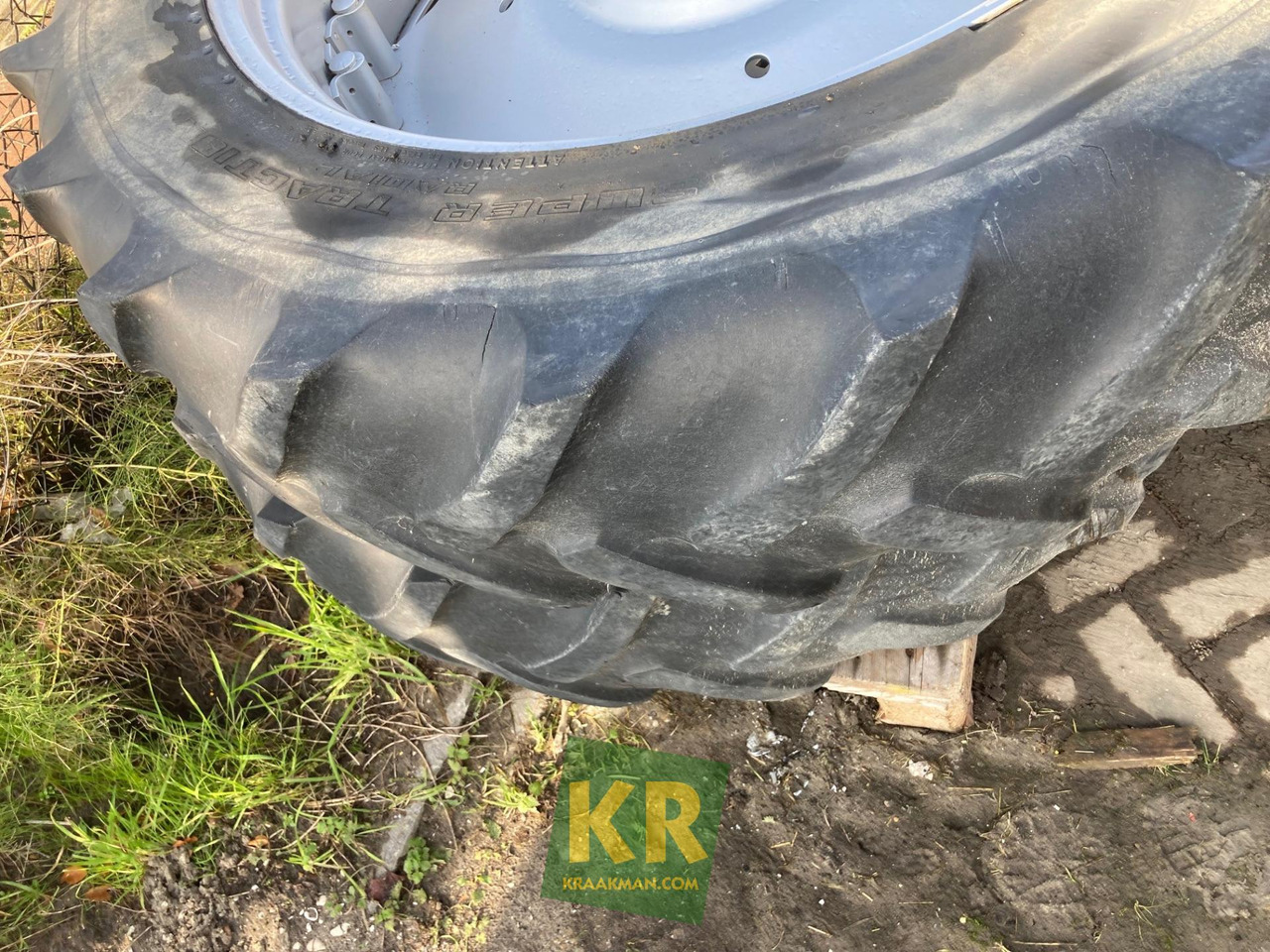 Onderdelen JD John Deere  - Rrota për Makineri bujqësore: foto 1 Onderdelen JD John Deere  - Rrota për Makineri bujqësore: foto 1