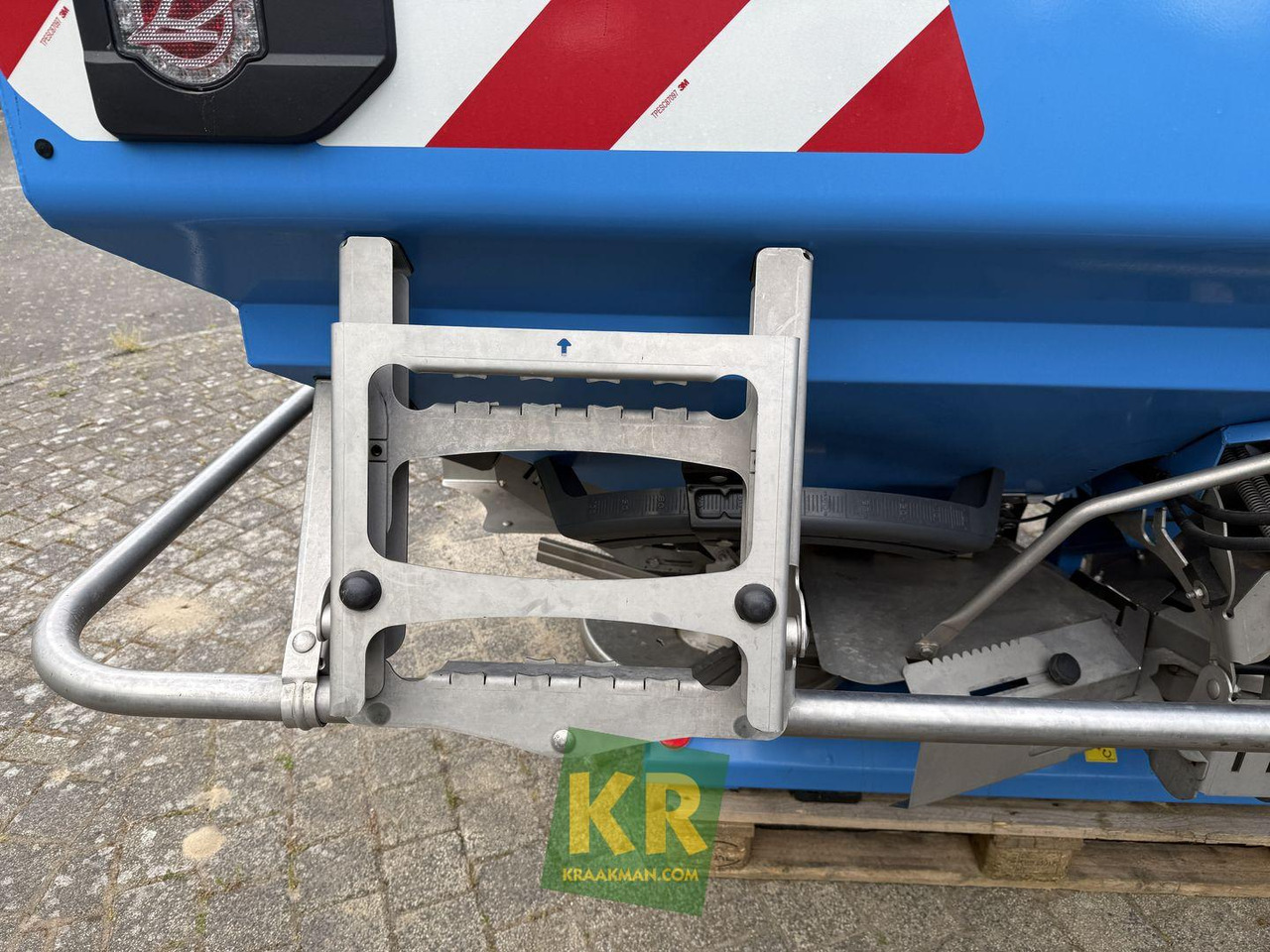 Polaris 14 Lemken  - Shpërndarës plehu kimik: foto 4 Polaris 14 Lemken  - Shpërndarës plehu kimik: foto 4