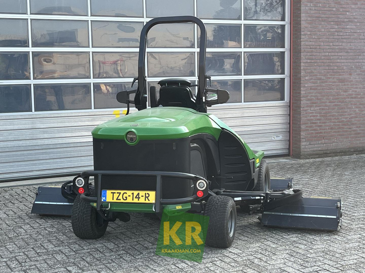 Roberine F5 - Korrëse bari i kopshtit: foto 3 Roberine F5 - Korrëse bari i kopshtit: foto 3