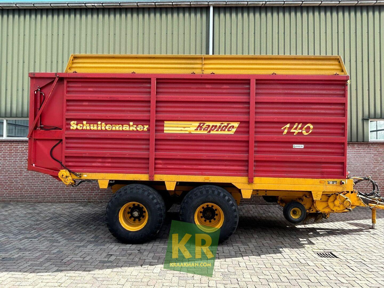 Schuitemaker RAPIDE 140 opraapwagen  - Vagon vetëngarkues: foto 1 Schuitemaker RAPIDE 140 opraapwagen  - Vagon vetëngarkues: foto 1