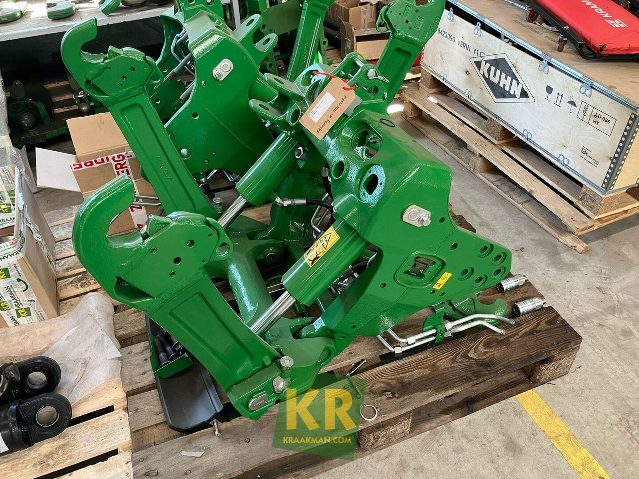 Ultimate 40kN fronthef  John Deere  - Ngarkues ballor për traktor: foto 2 Ultimate 40kN fronthef  John Deere  - Ngarkues ballor për traktor: foto 2