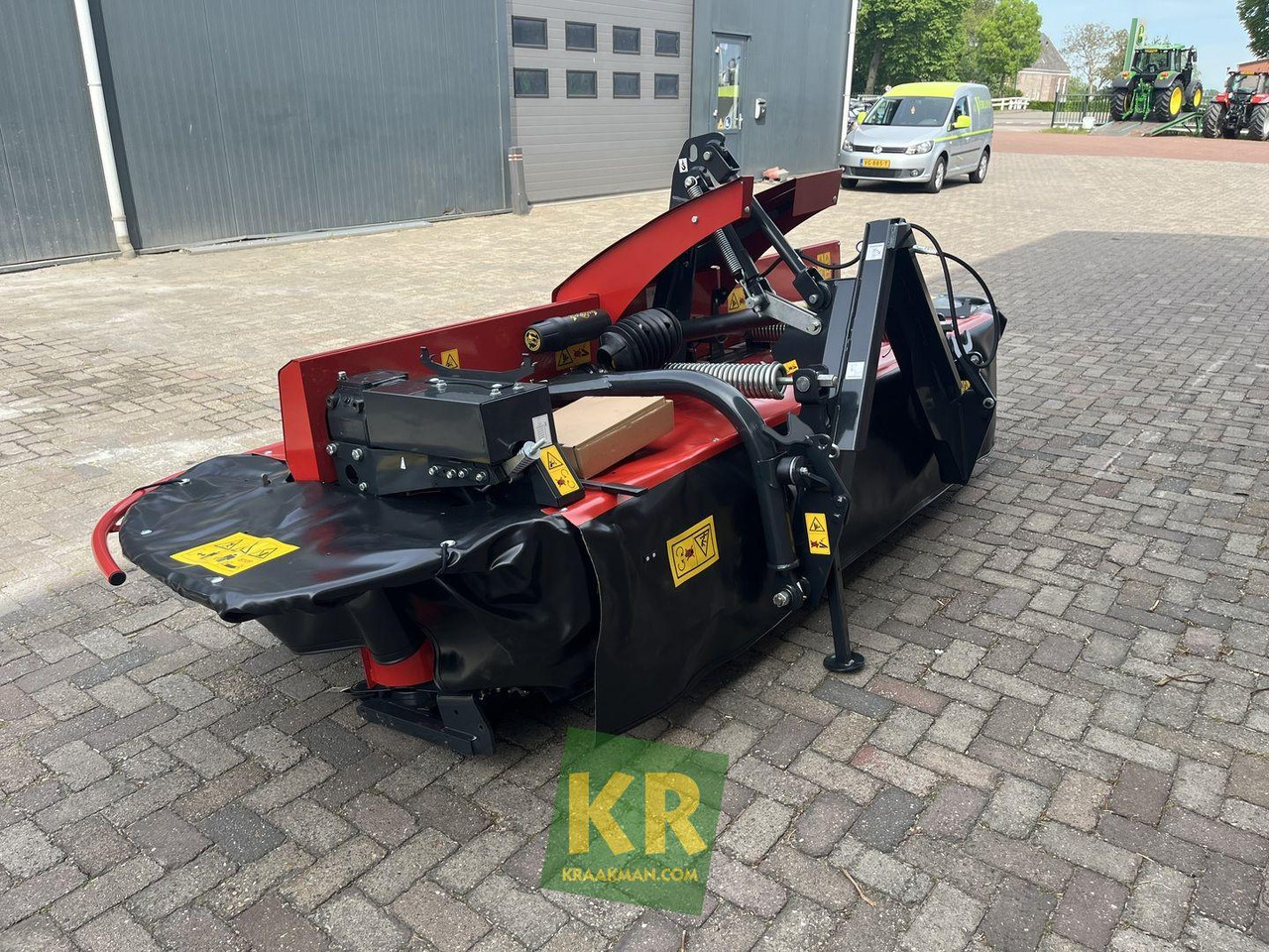 Vicon Extra 332XF - Korrëse bari i kopshtit: foto 1 Vicon Extra 332XF - Korrëse bari i kopshtit: foto 1
