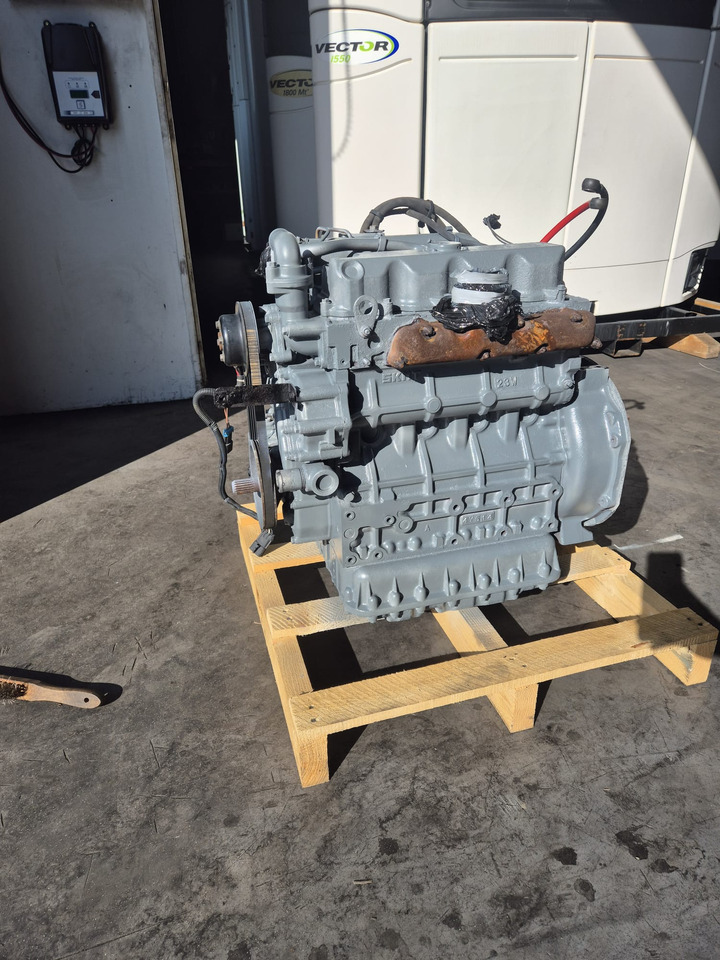 Vector 1950 Engine - Motori: foto 5 Vector 1950 Engine - Motori: foto 5