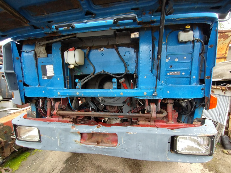 IVECO Magirus 170-25 AHW 4x4 - Kamion vetëshkarkues: foto 4 IVECO Magirus 170-25 AHW 4x4 - Kamion vetëshkarkues: foto 4