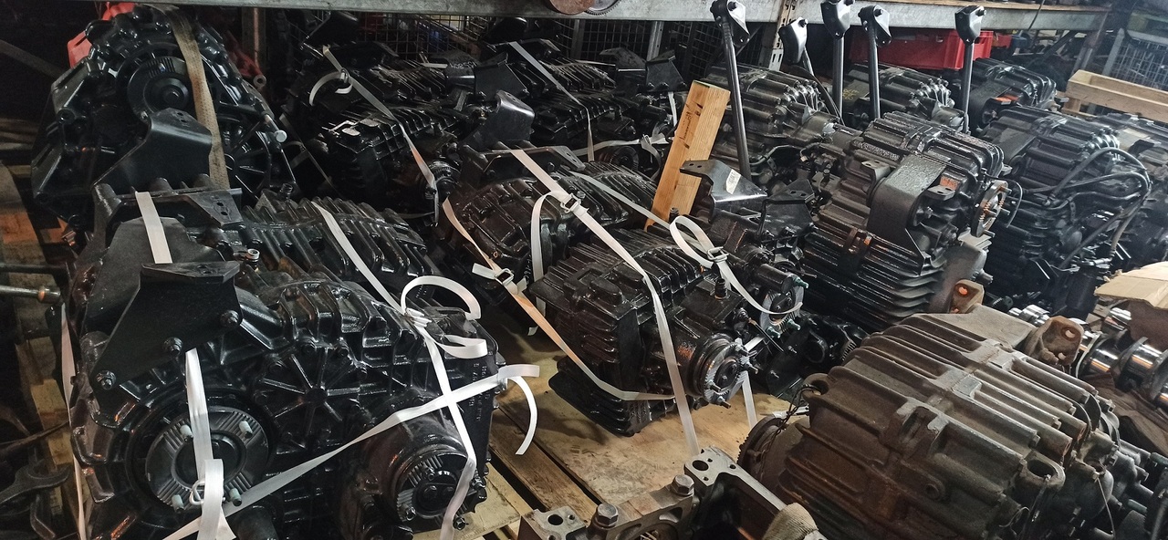 MERCEDES-BENZ VG3000 VG 3000 AROCS ACTROS 4x4 6x6 8x6 8x8 - Transmisioni për Kamioni: foto 4 MERCEDES-BENZ VG3000 VG 3000 AROCS ACTROS 4x4 6x6 8x6 8x8 - Transmisioni për Kamioni: foto 4