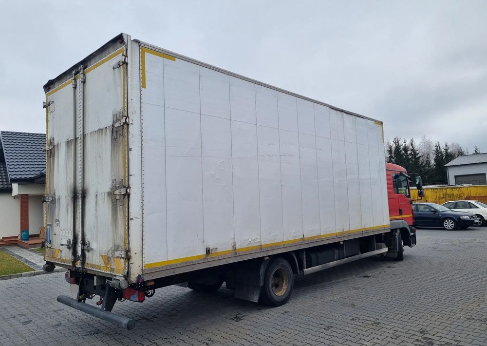 MAN TGL 12 220 - Kamion vagonetë: foto 3 MAN TGL 12 220 - Kamion vagonetë: foto 3