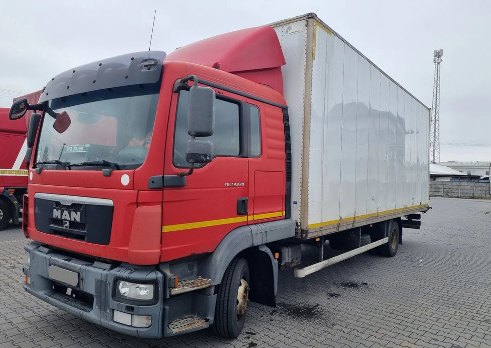 MAN TGL 12 220 - Kamion vagonetë: foto 1 MAN TGL 12 220 - Kamion vagonetë: foto 1