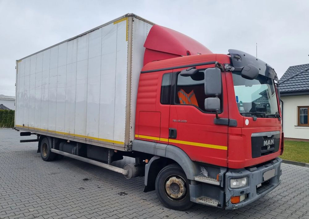 MAN TGL 12 220 - Kamion vagonetë: foto 2 MAN TGL 12 220 - Kamion vagonetë: foto 2