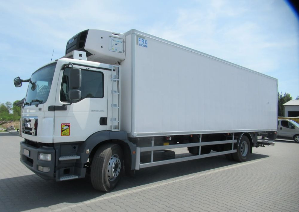 MAN TGM 18 290 - Kamion frigorifer: foto 1 MAN TGM 18 290 - Kamion frigorifer: foto 1