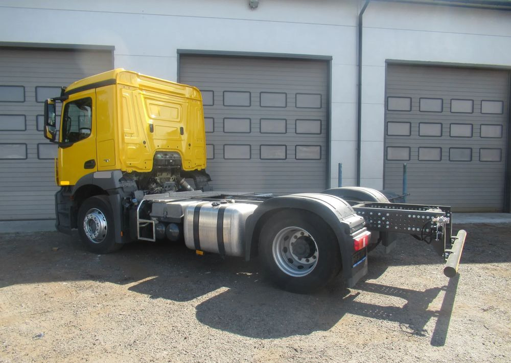 Mercedes-Benz Antos 1830   rozstaw osi 3,60 - Kamion kabinë-shasi: foto 1 Mercedes-Benz Antos 1830   rozstaw osi 3,60 - Kamion kabinë-shasi: foto 1