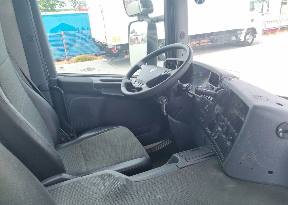 Scania P280 - Kamion mbeturinash: foto 5 Scania P280 - Kamion mbeturinash: foto 5