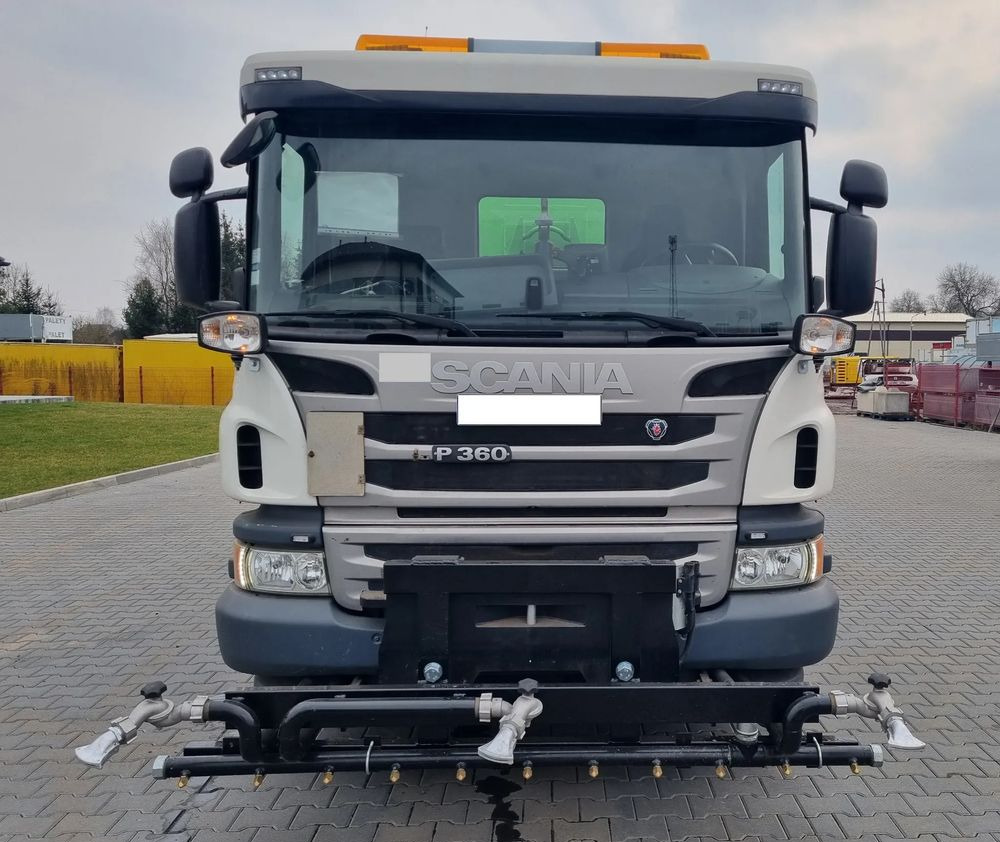 Scania SCANIA P360 Myjka drogowa - Kamion mbeturinash: foto 2 Scania SCANIA P360 Myjka drogowa - Kamion mbeturinash: foto 2