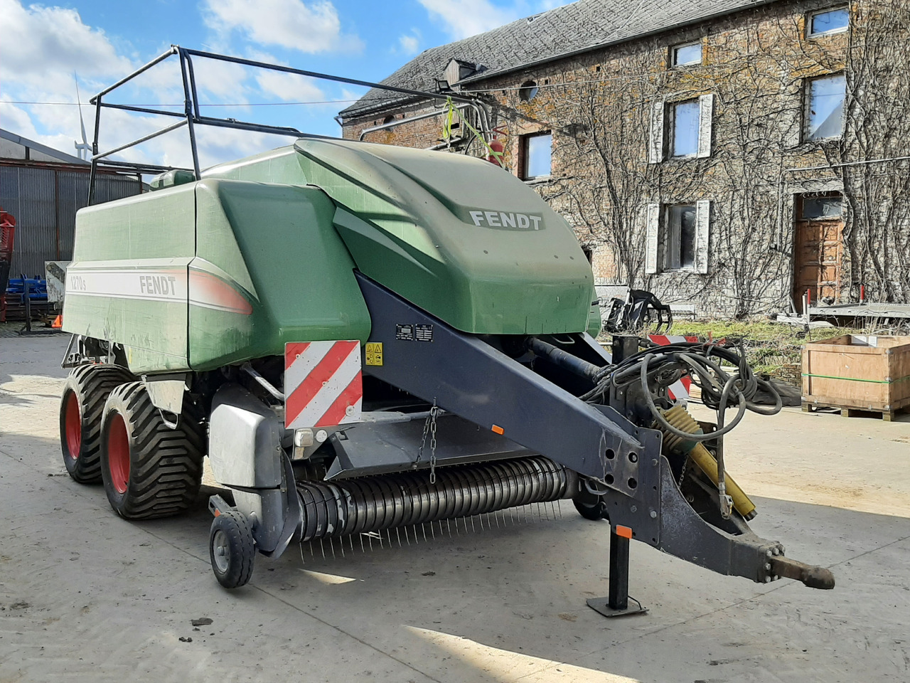 FENDT 1270 S - Dengmbledhëse katrore: foto 1 FENDT 1270 S - Dengmbledhëse katrore: foto 1