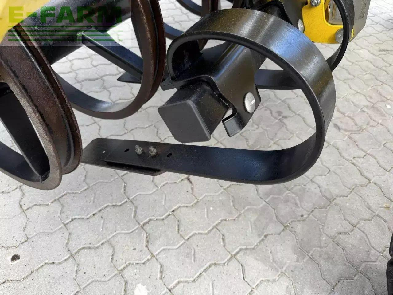 Bednar swifter disc xo 7500 - Pajisje për lirimin e tokës: foto 4 Bednar swifter disc xo 7500 - Pajisje për lirimin e tokës: foto 4