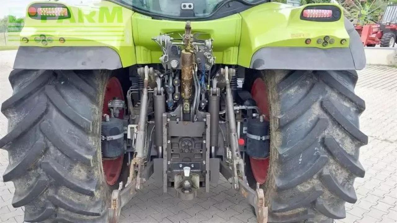 Traktor CLAAS arion 650: foto 6