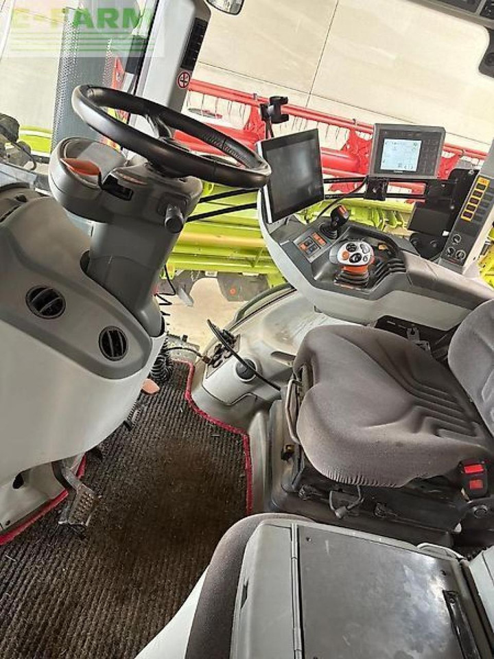 CLAAS axion 810 cmatic cebis CMATIC CEBIS - Traktor: foto 4 CLAAS axion 810 cmatic cebis CMATIC CEBIS - Traktor: foto 4