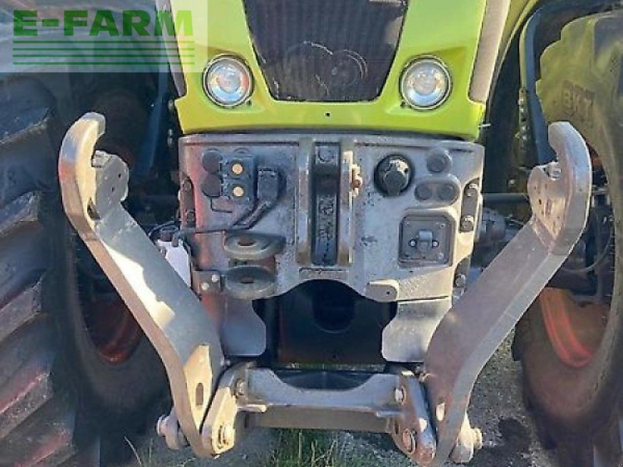 CLAAS axion 830 - Traktor: foto 2 CLAAS axion 830 - Traktor: foto 2