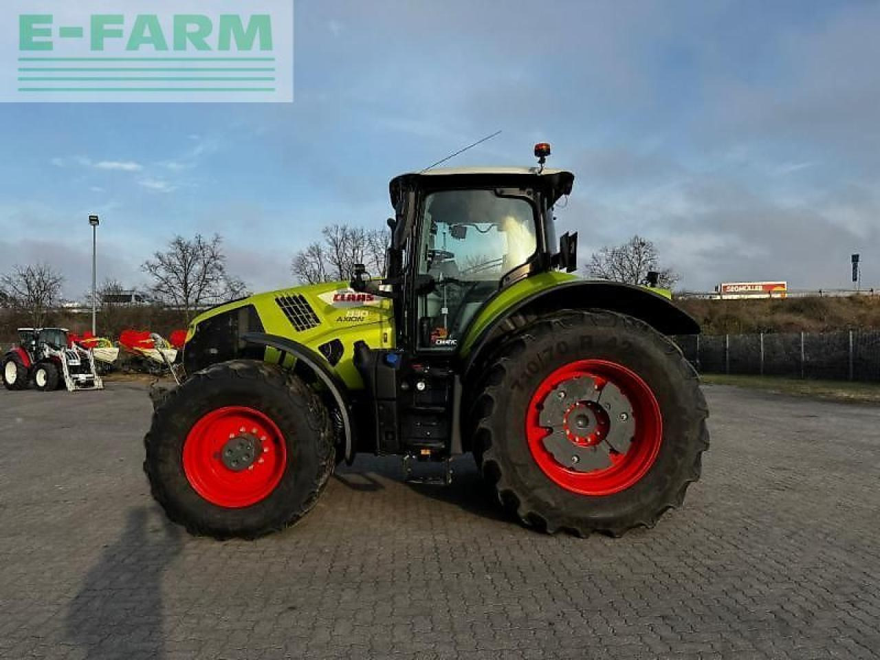 CLAAS axion 830 - Traktor: foto 2 CLAAS axion 830 - Traktor: foto 2