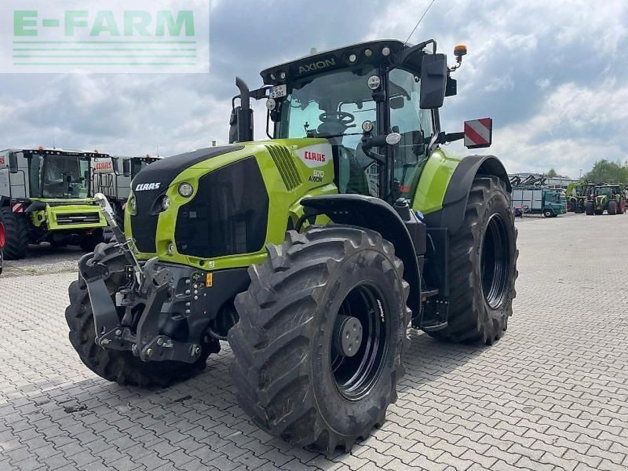 Traktor CLAAS axion 870 cmatic - stage v CMATIC: foto 7