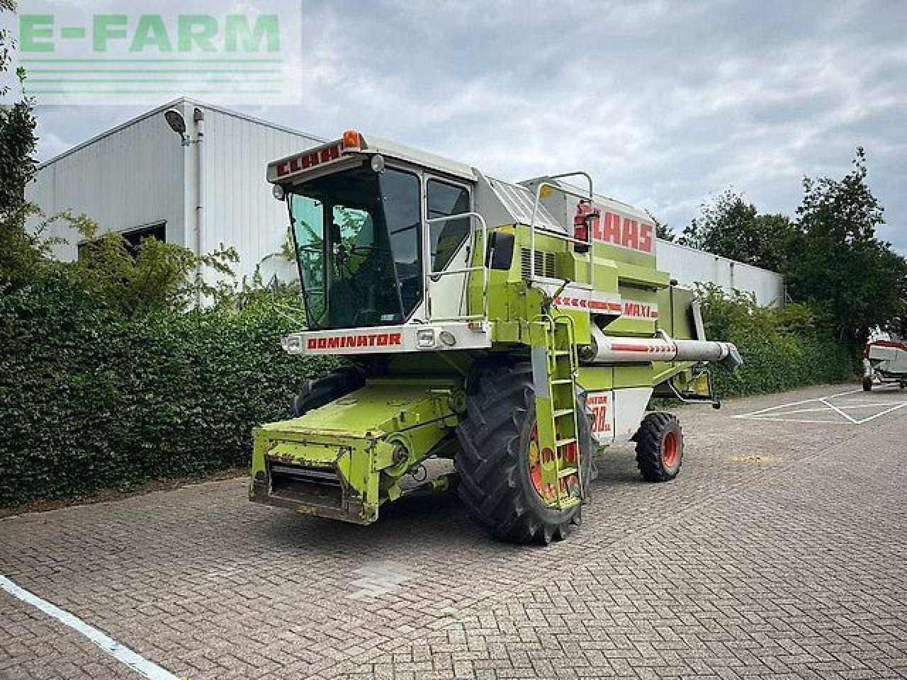 CLAAS dominator 98 sl maxi - Autokombajnë: foto 3 CLAAS dominator 98 sl maxi - Autokombajnë: foto 3