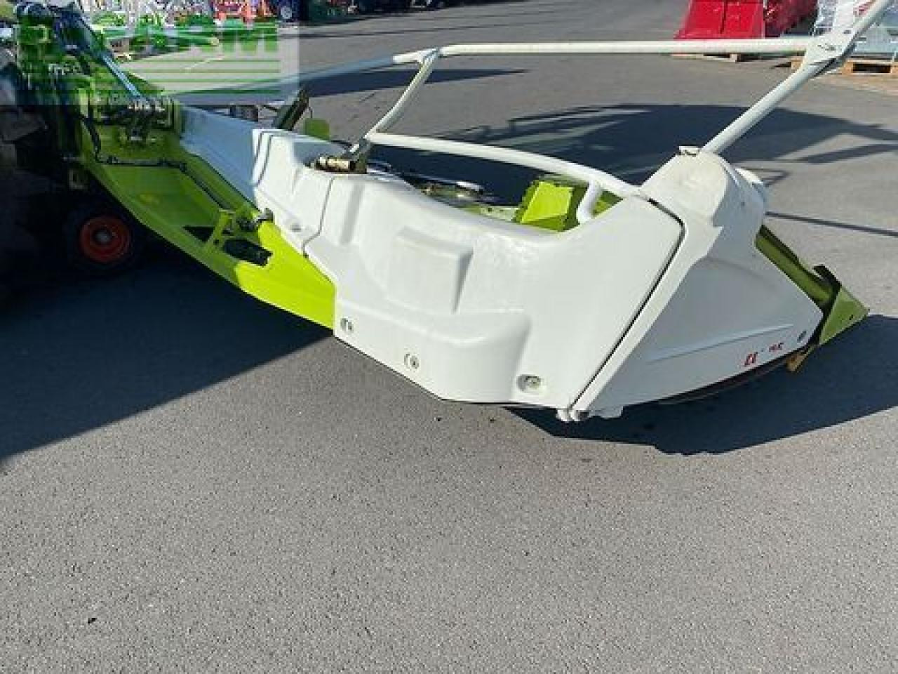 Koka e korrëses foragjere CLAAS orbis 900 i53: foto 13 Koka e korrëses foragjere CLAAS orbis 900 i53: foto 13