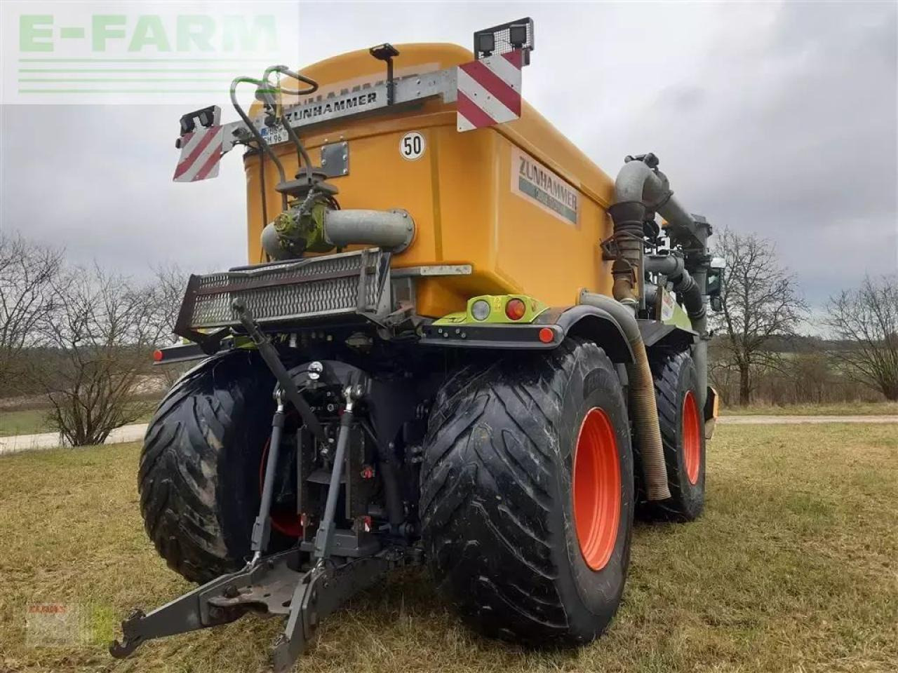 CLAAS xerion 4000 saddle trac SADDLE TRAC - Spërkatës i vetëlëvizshëm: foto 2 CLAAS xerion 4000 saddle trac SADDLE TRAC - Spërkatës i vetëlëvizshëm: foto 2