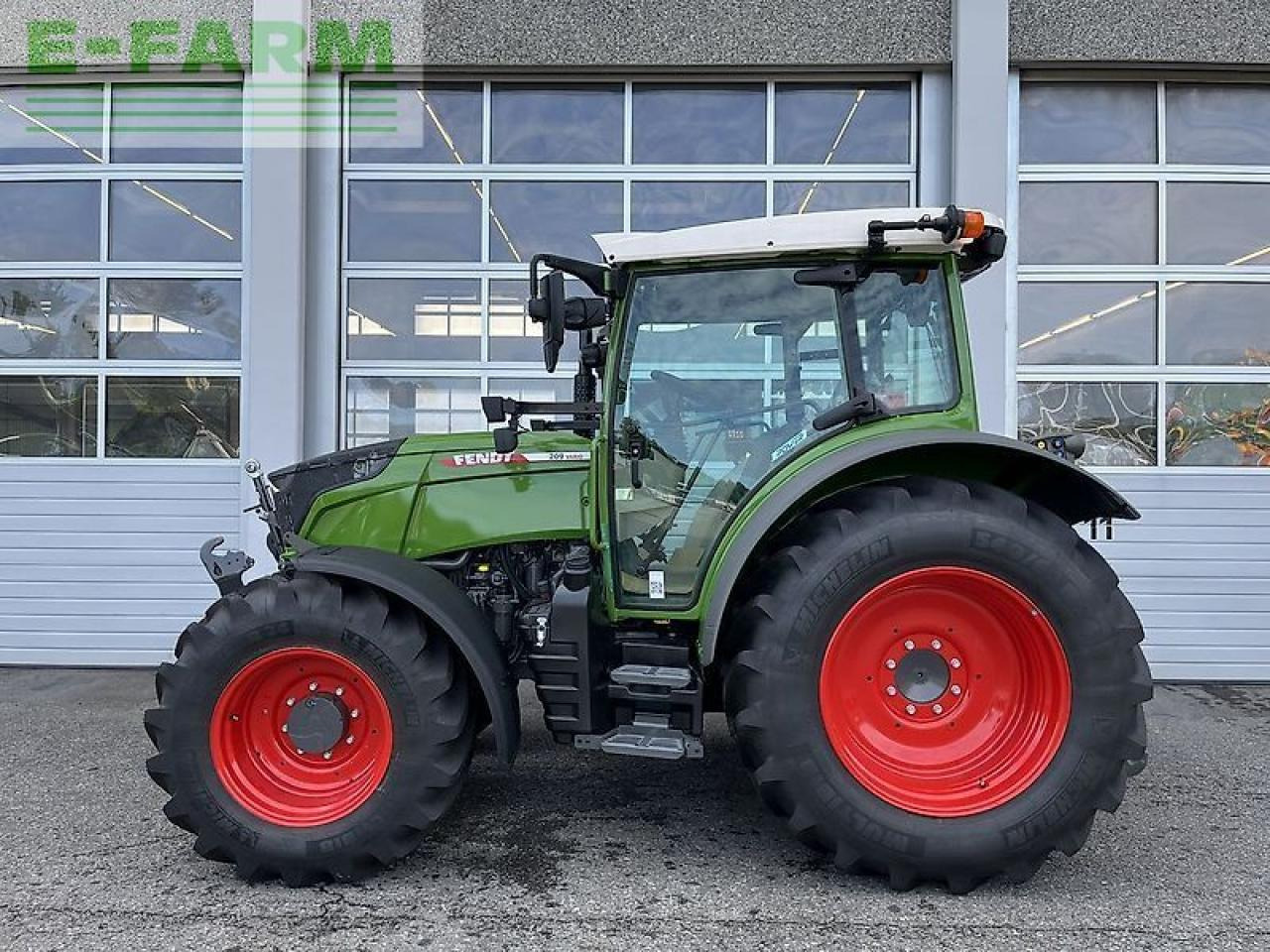Fendt 209 s vario gen3 power - Traktor: foto 4 Fendt 209 s vario gen3 power - Traktor: foto 4