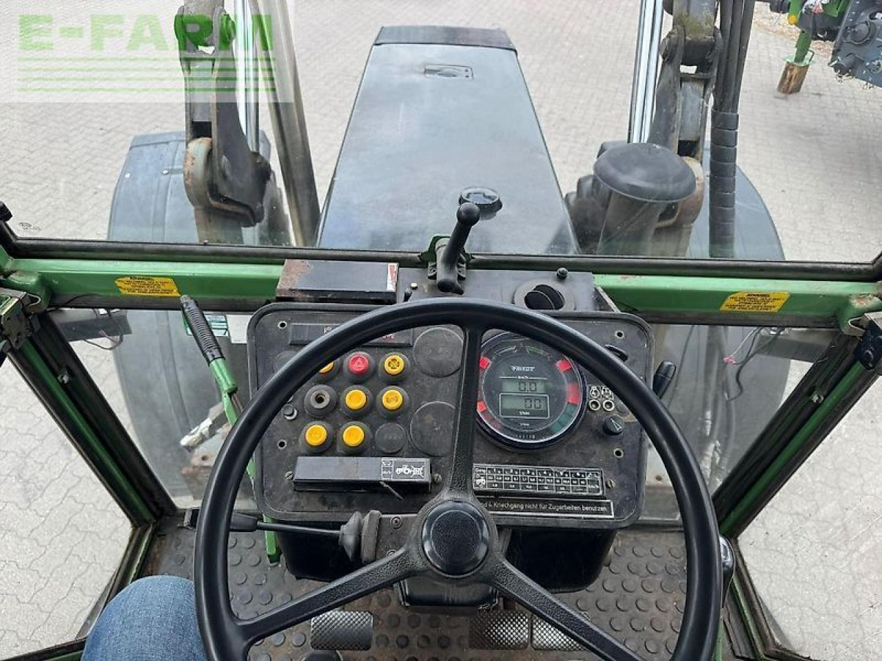 Fendt favorit 612 lsa - Traktor: foto 2 Fendt favorit 612 lsa - Traktor: foto 2