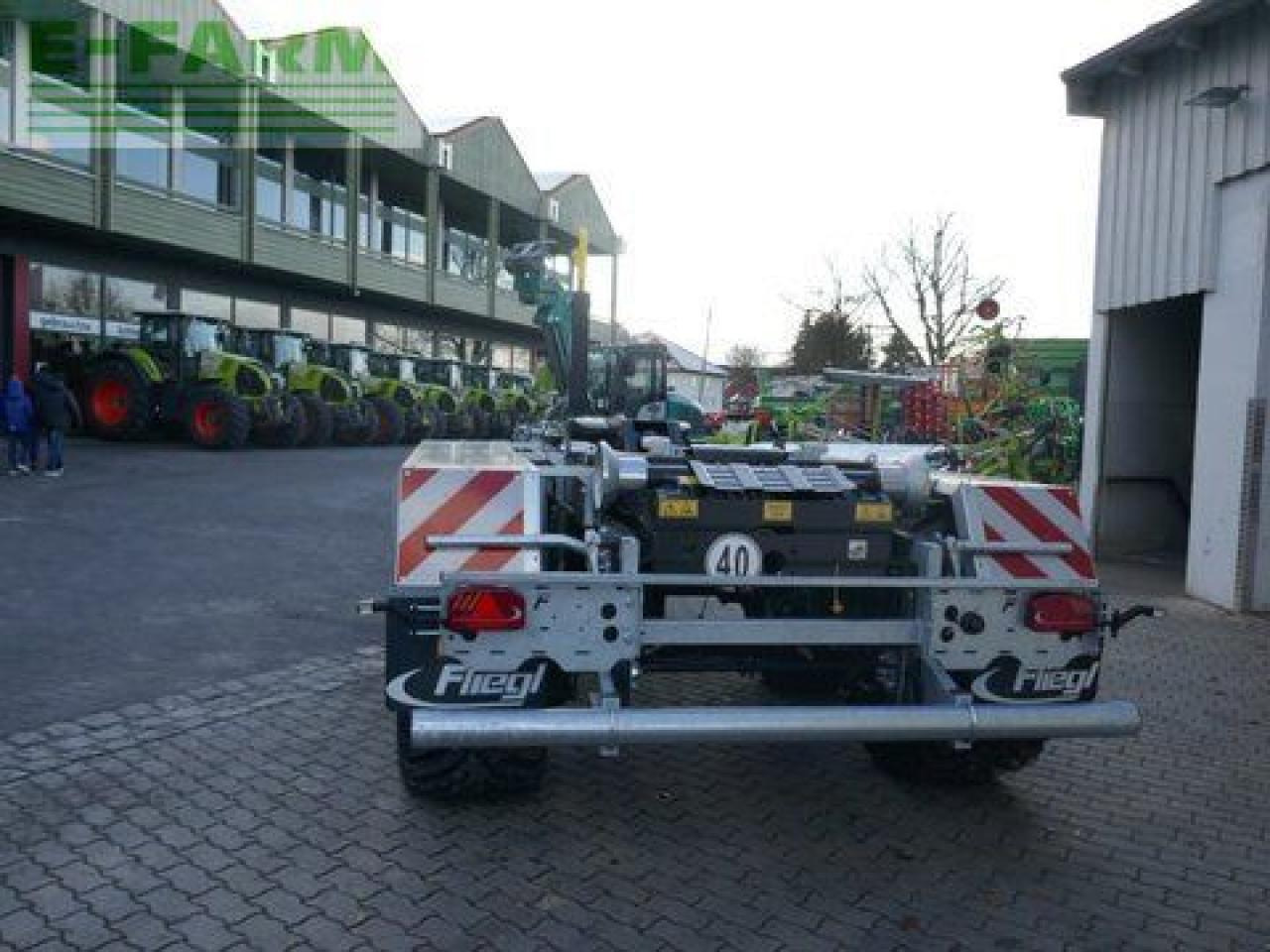 Fliegl hkl 22 - tandem abrollkipper - Rimorkio roll-off/ Skip loader: foto 4 Fliegl hkl 22 - tandem abrollkipper - Rimorkio roll-off/ Skip loader: foto 4