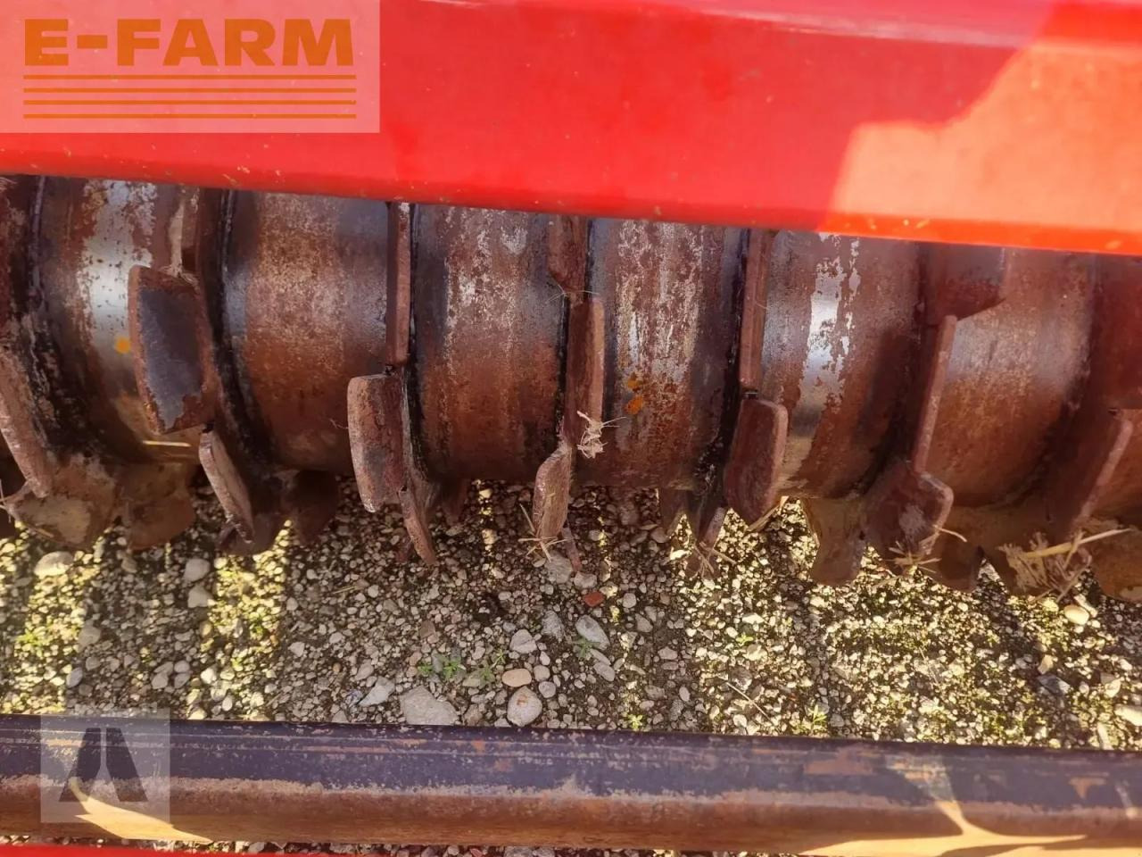 Fortschritt fr130 klappbare kreiselegge, 6 m - Pajisje për lirimin e tokës: foto 4 Fortschritt fr130 klappbare kreiselegge, 6 m - Pajisje për lirimin e tokës: foto 4