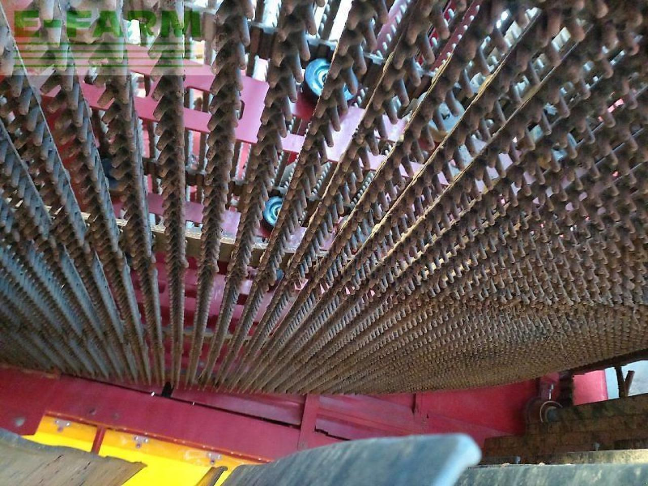 Grimme se 260 - Makinë për nxjerrjen e patateve: foto 5 Grimme se 260 - Makinë për nxjerrjen e patateve: foto 5