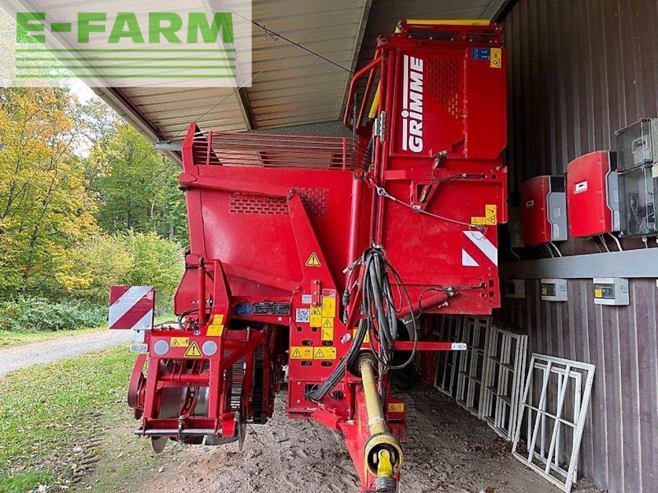 Grimme se85-55 - Makinë për nxjerrjen e patateve: foto 2 Grimme se85-55 - Makinë për nxjerrjen e patateve: foto 2