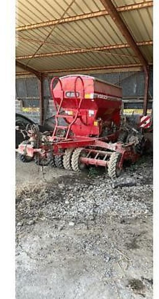 Horsch pronto 3dc - Mbjellëse në radhë: foto 1 Horsch pronto 3dc - Mbjellëse në radhë: foto 1