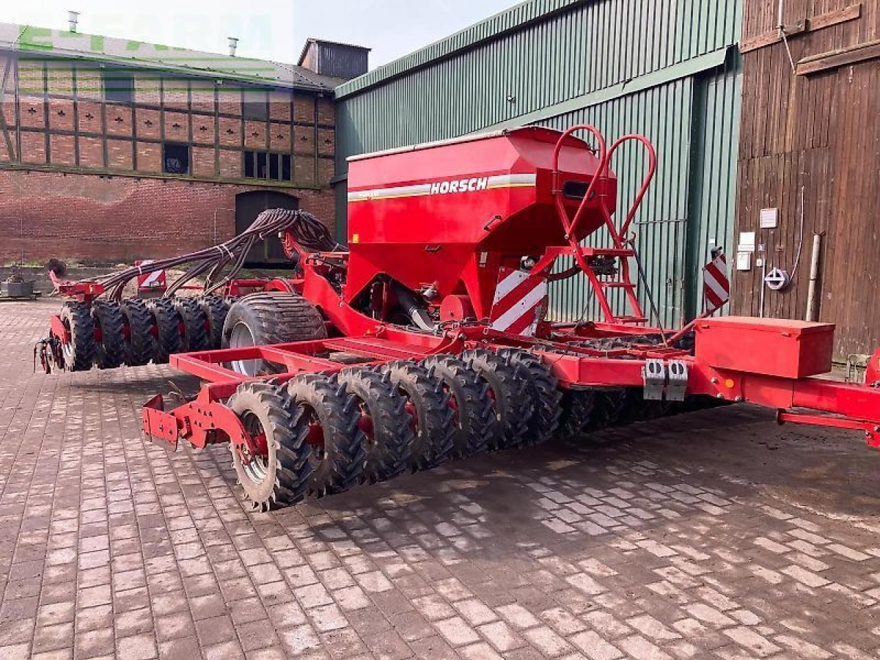 Horsch pronto 6 as - Mbjellëse në radhë: foto 3 Horsch pronto 6 as - Mbjellëse në radhë: foto 3