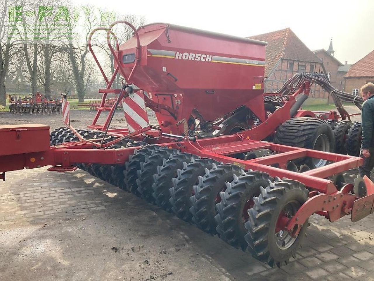 Horsch pronto 6 as - Mbjellëse në radhë: foto 4 Horsch pronto 6 as - Mbjellëse në radhë: foto 4
