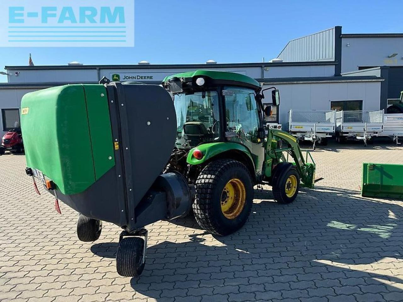 John Deere 3720 - Traktor: foto 4 John Deere 3720 - Traktor: foto 4