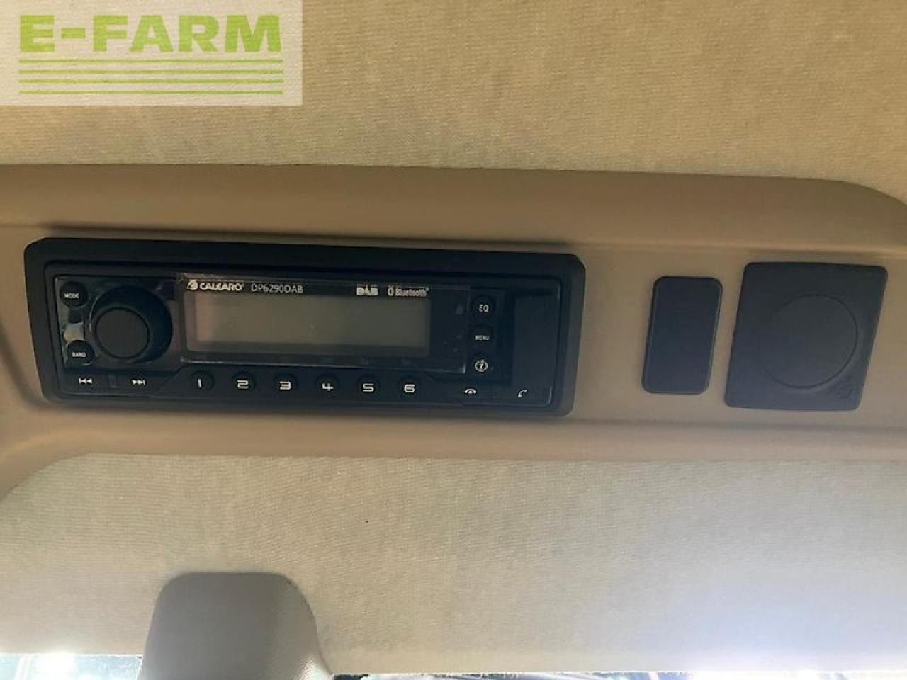 Traktor John Deere 5115gf: foto 6