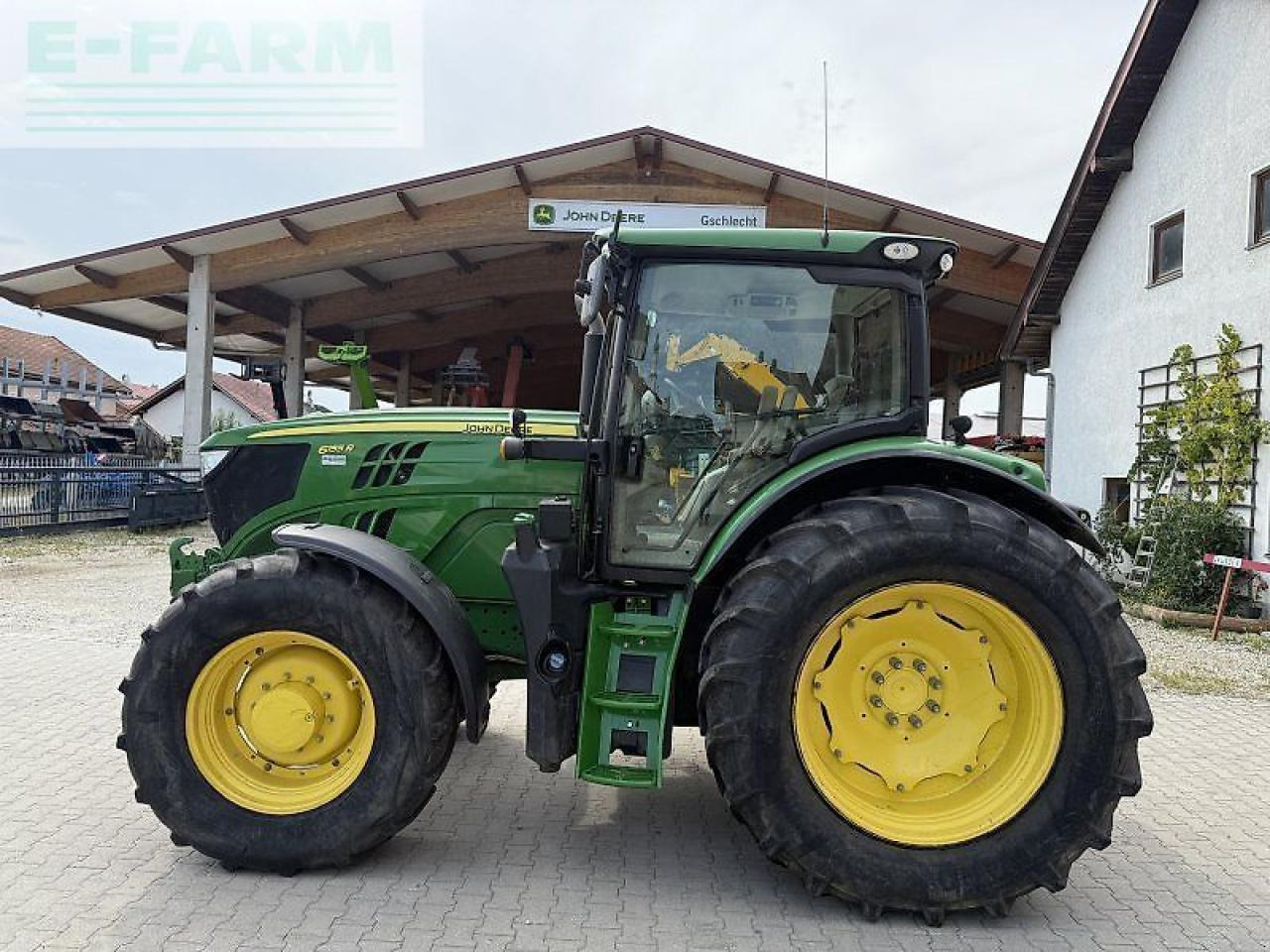 John Deere 6155r - Traktor: foto 4 John Deere 6155r - Traktor: foto 4