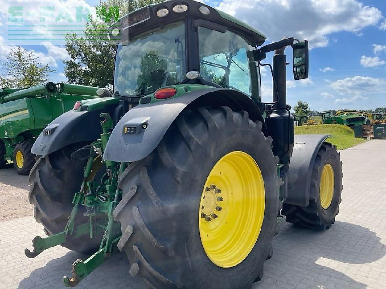 Traktor John Deere 6175 r: foto 7 Traktor John Deere 6175 r: foto 7