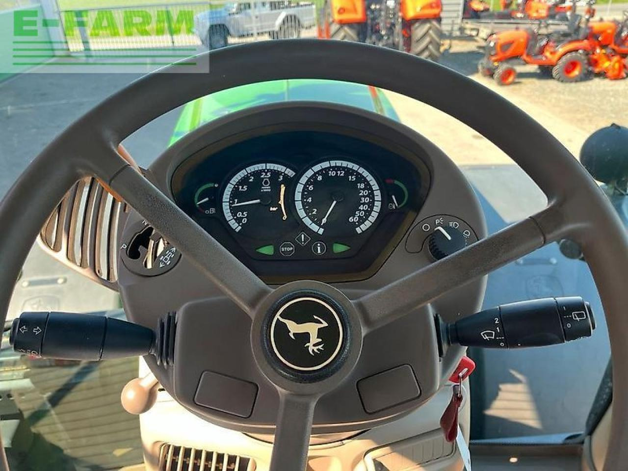 Traktor John Deere 6190r: foto 13