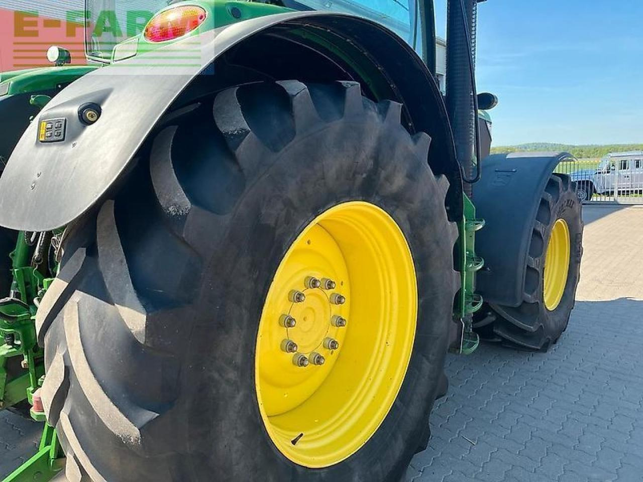 Traktor John Deere 6190r: foto 9