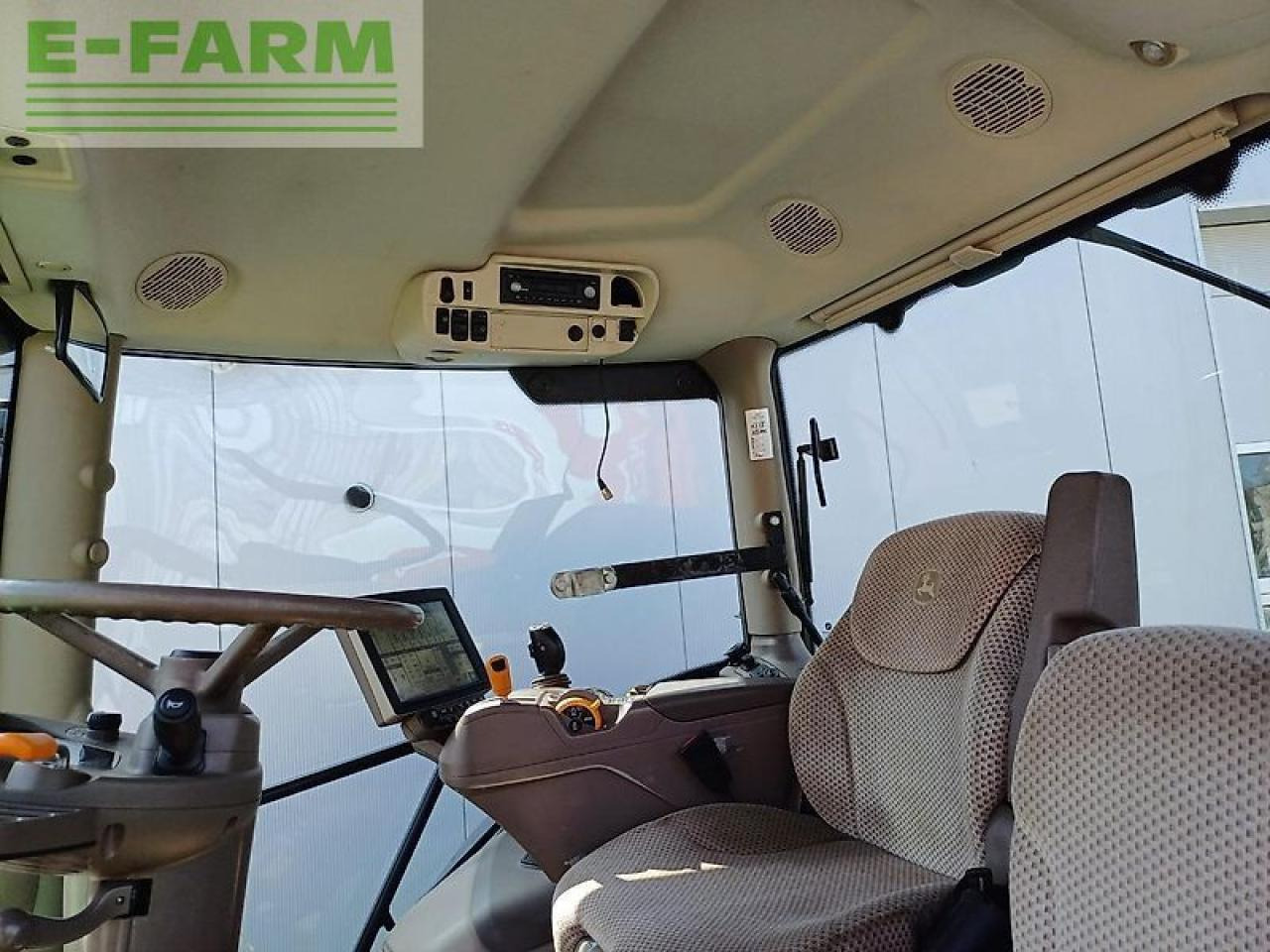 Traktor John Deere 6195r: foto 8